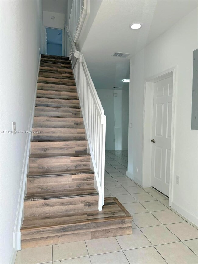 5600 NW 107th Ave unit 1410, Doral, FL 33178 - photo 5