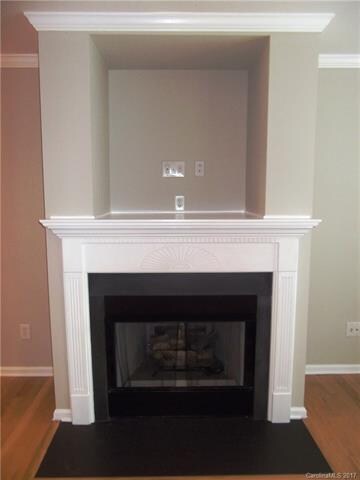 TV Niche over the gas fireplace