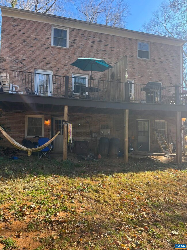 158 Buckingham Cir unit A&B, Charlottesville, VA 22903 - photo 4