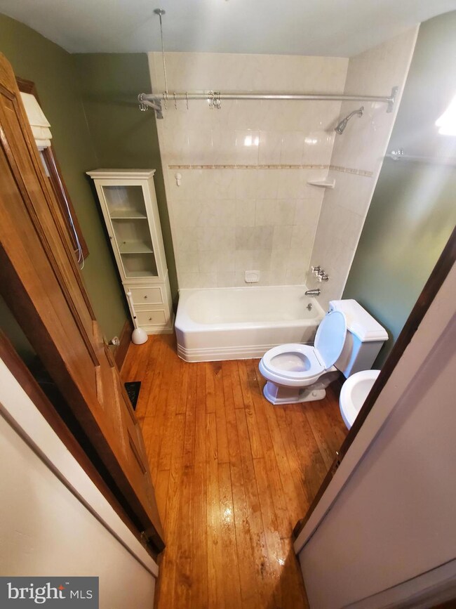 1318 Shallcross Ave unit 1, Wilmington, DE 19806 - photo 4