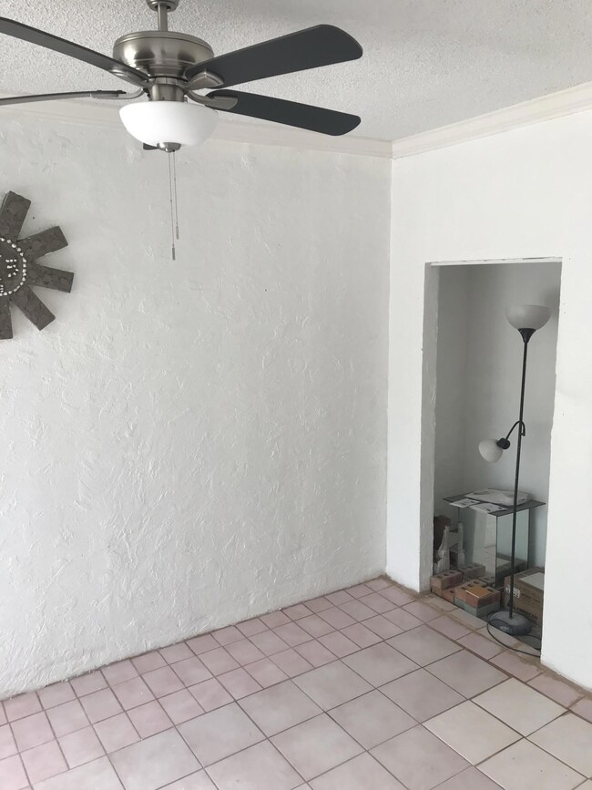 712 40th St unit B, West Palm Beach, FL 33407 - photo 5