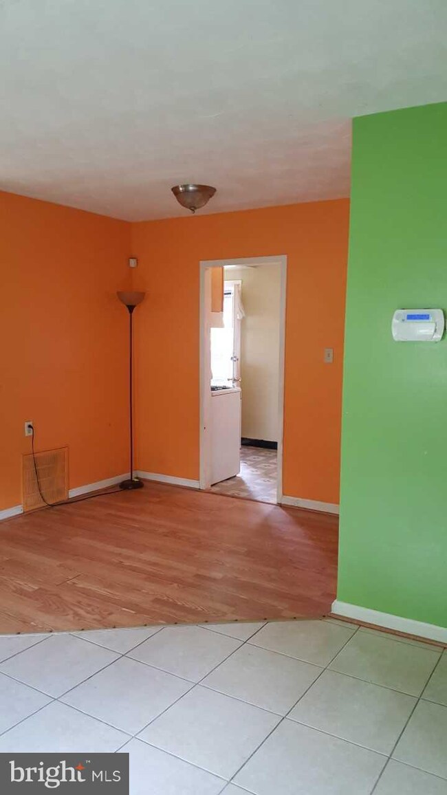 4304 51st St, Bladensburg, MD 20710 - photo 4