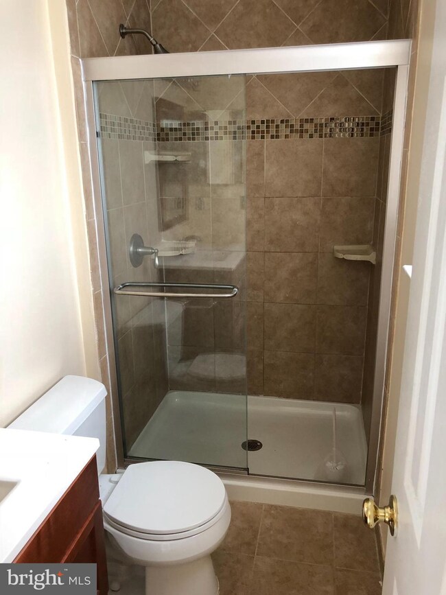 1317 Gabes Place, Hyattsville, MD 20785 - photo 5