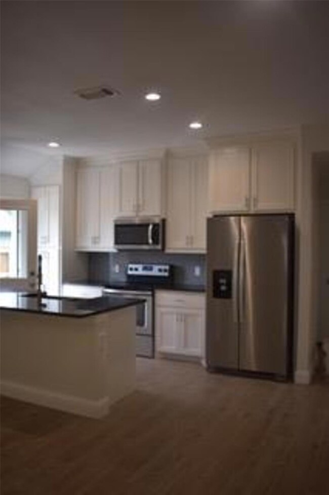 904 Rice St, Denison, TX 75020 - photo 6