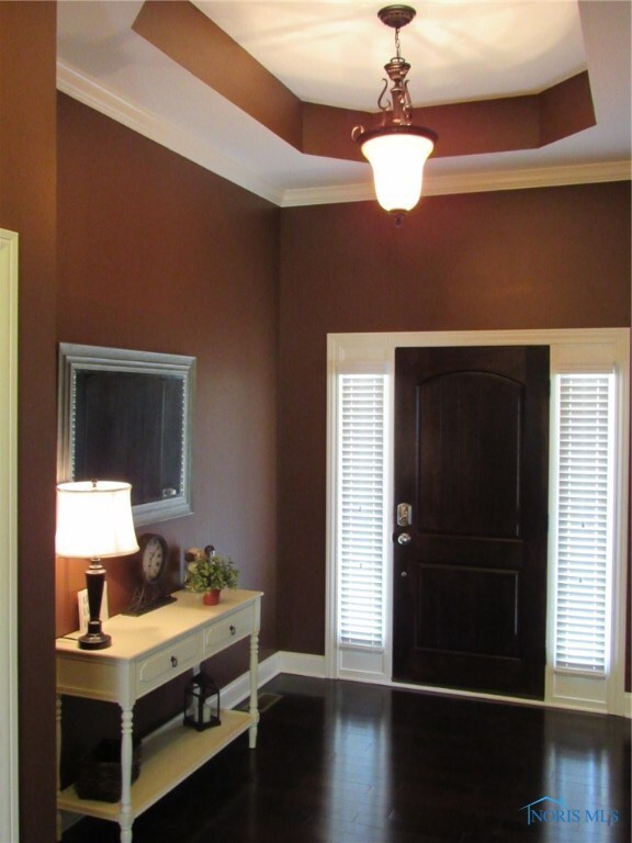 Beautiful Entryway!