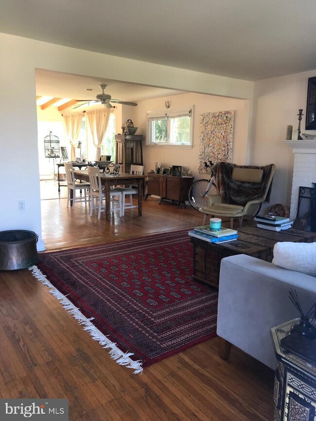 124 Berkeley Rd, Devon, PA 19333 - photo 2