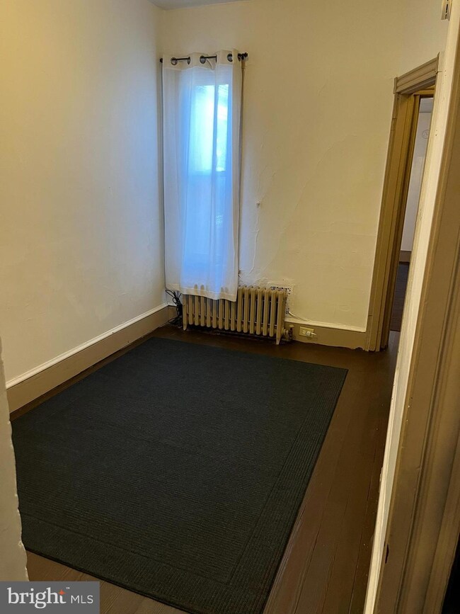 121 Poplar St, Reading, PA 19601 - photo 5