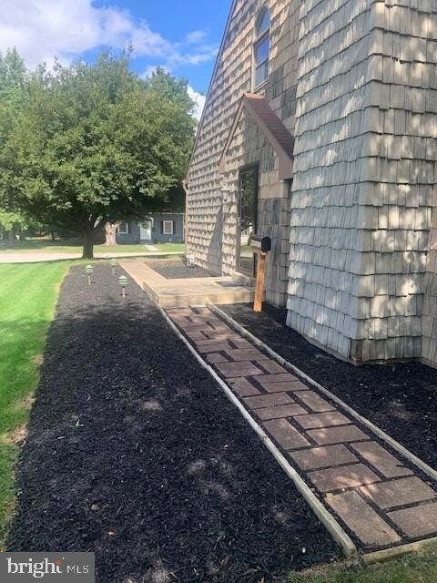 1270 E Derry Rd, Hershey, PA 17033 - photo 4