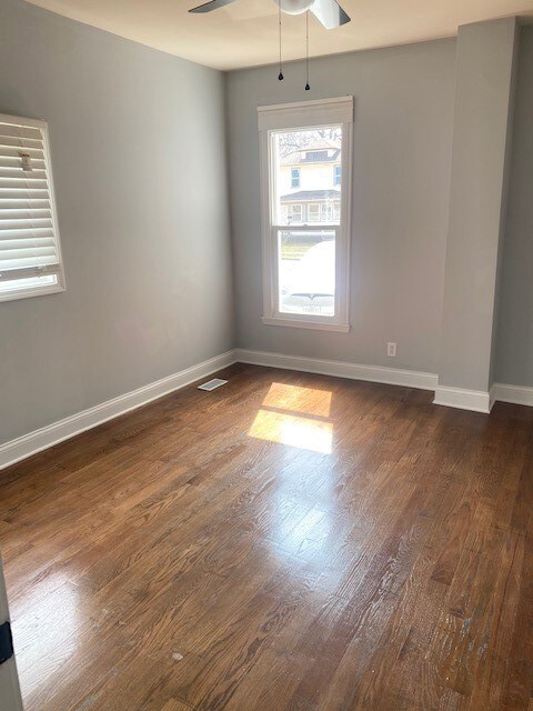 420 Franklin Blvd, Elgin, IL 60120 - photo 5