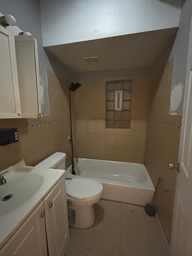 12227 S Lowe Ave, Chicago, IL 60628 - photo 4