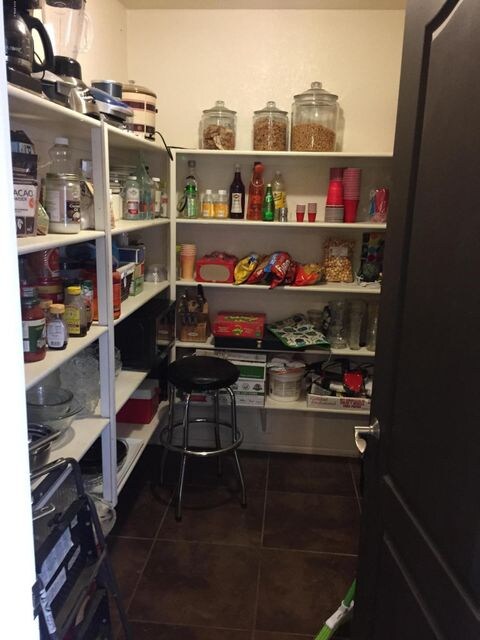roxy pantry