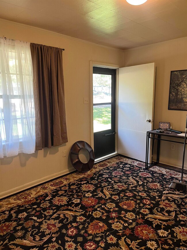 404 N Rogers St, Jonesboro, AR 72401 - photo 3