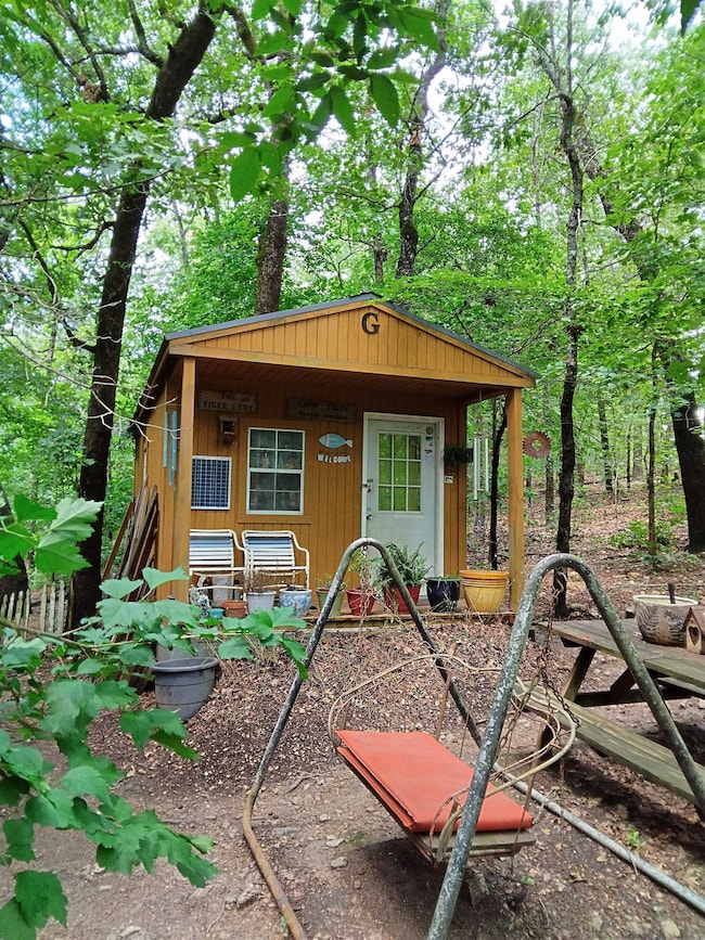 8329 9 Mile Ridge Rd, Hardy, AR 72542 - photo 4