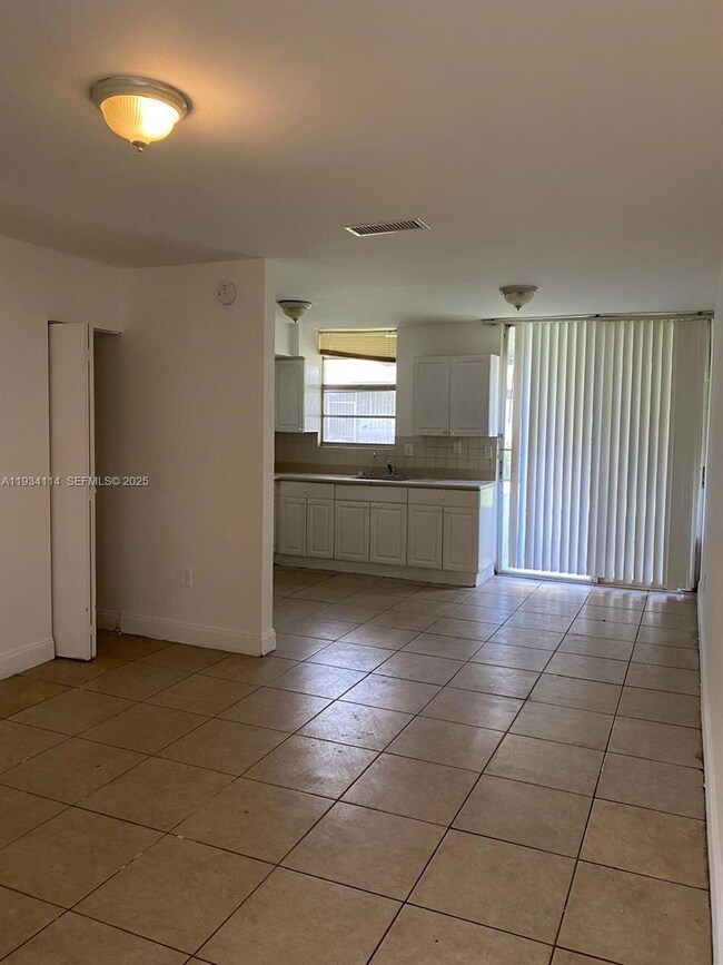 5959 SW 69th St unit 106, South Miami, FL 33143 - photo 3