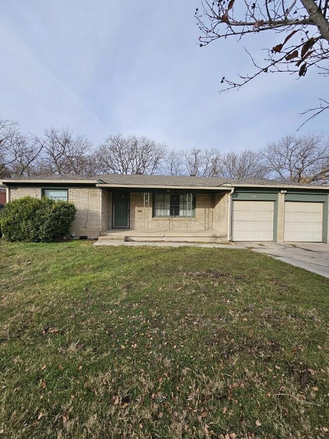 820 June Dr, Fort Worth, TX 76108 - photo 3