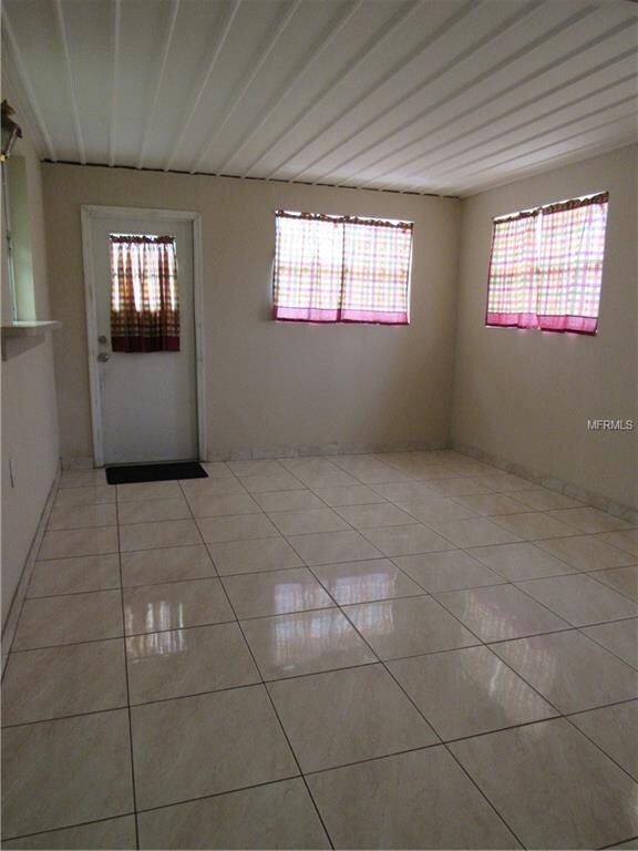 FLORIDA ROOM