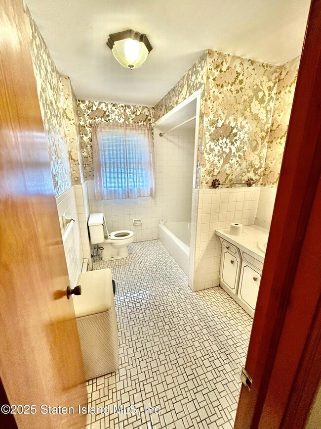 52 N 7th St, Kenilworth, NJ 07033 - photo 6