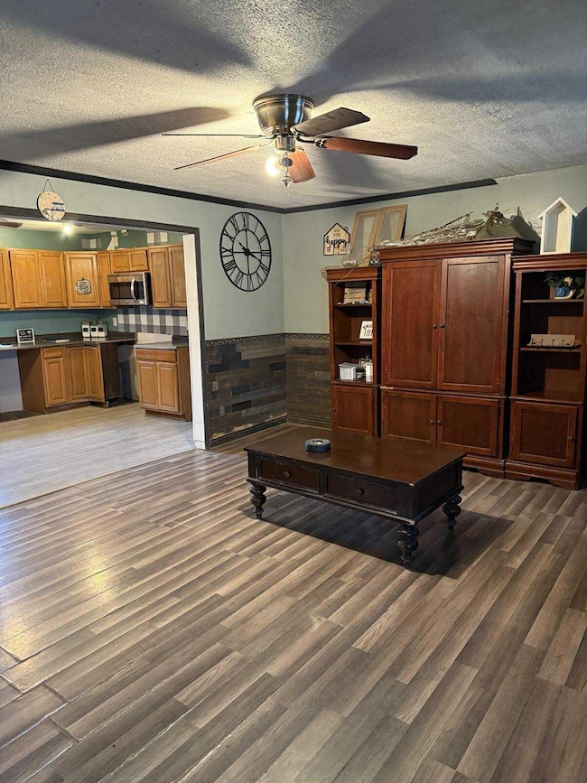 224 Ky-746, Frenchburg, KY 40322 - photo 2