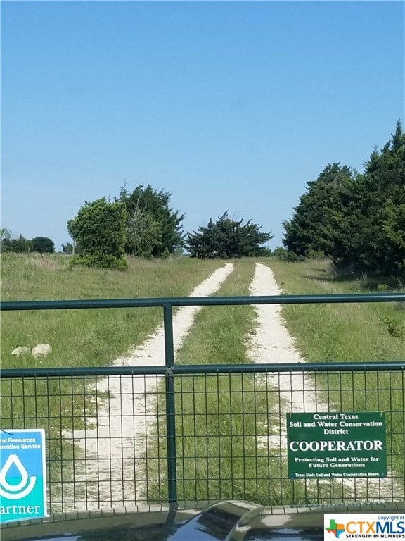 1702 N 42nd St, Temple, TX 76501 - photo 2