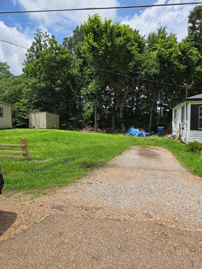 Driveway belongs to the lot