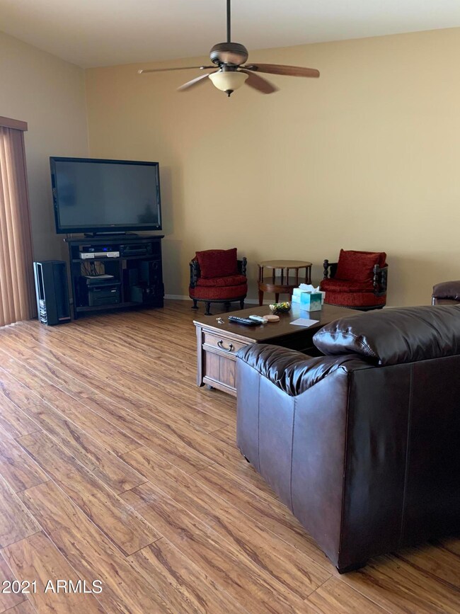 14207 N Palm Ridge Dr W unit 17H, Sun City, AZ 85351 - photo 6