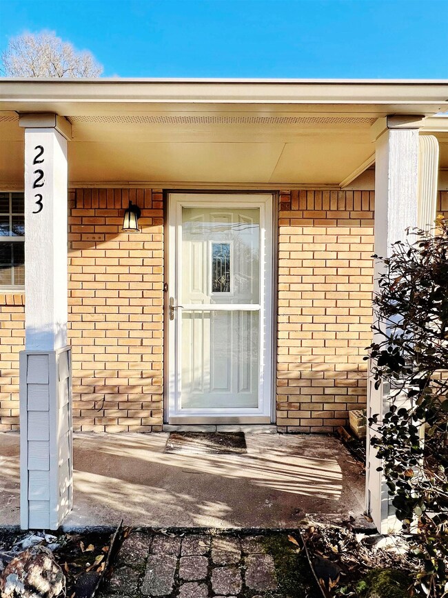 223 Wake Village Rd, Wake Village, TX 75501 - photo 2