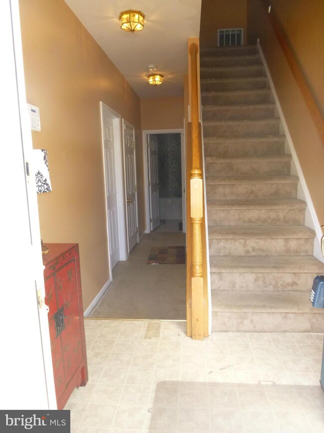 22117 Ginger Tree Way, Clarksburg, MD 20871 - photo 3