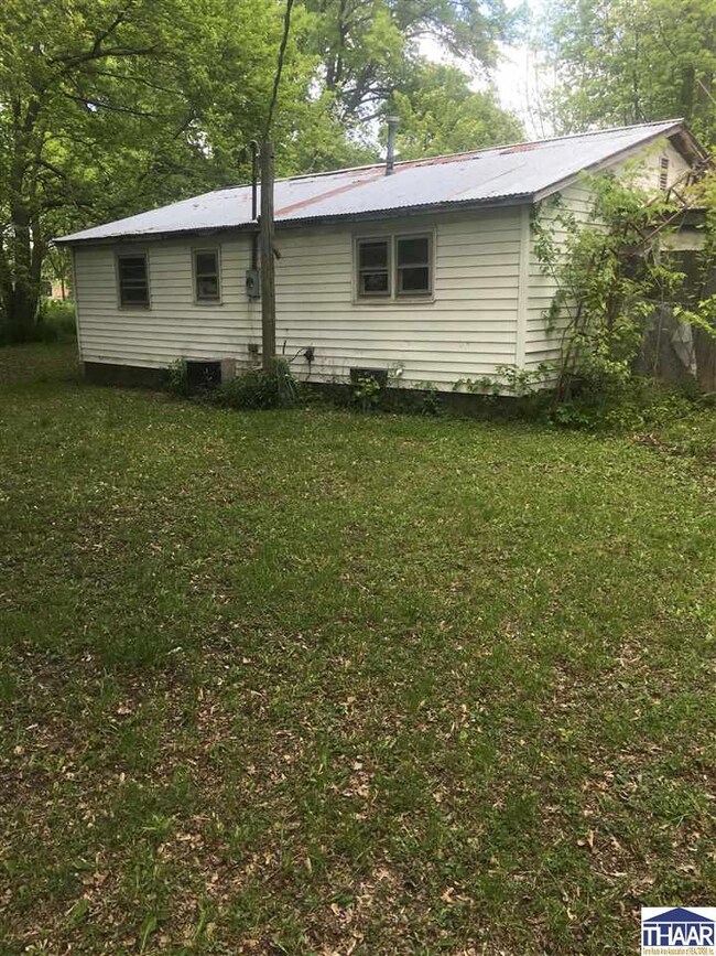 4292 N Pine St, Carlisle, IN 47838 - photo 2