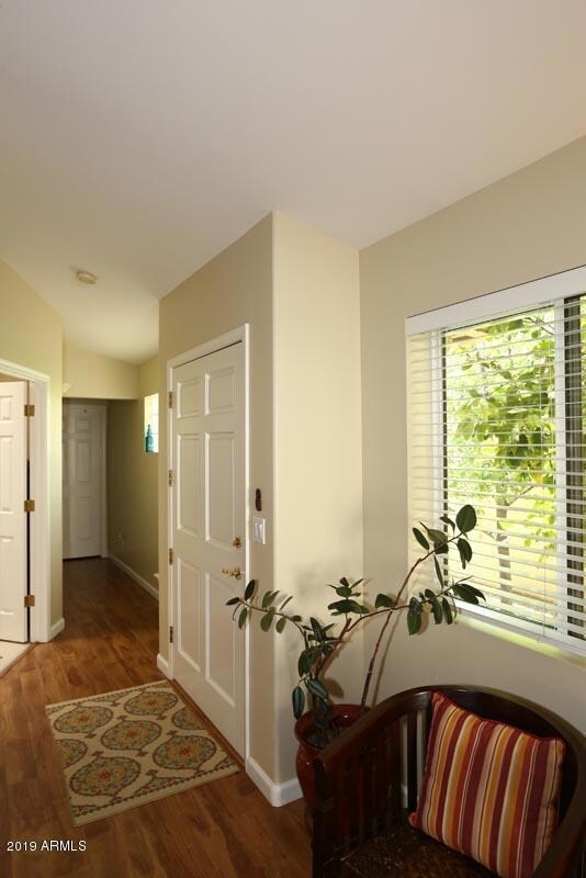 8118 N 10th Place, Phoenix, AZ 85020 - photo 4