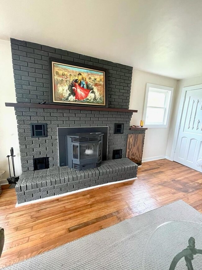 C3C41E2F-AA62-400E-8B88-32D5E4D7EAB3_1_1