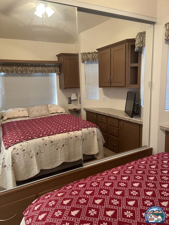 1716 Sunbeam Lake Dr unit 401, El Centro, CA 92243 - photo 7