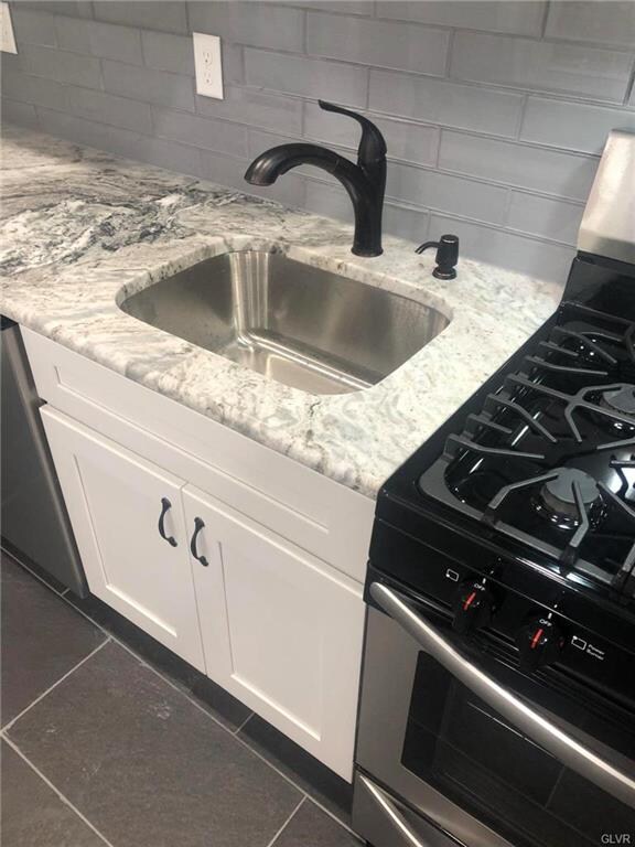 1419 E 8th St, Bethlehem, PA 18015 - photo 6