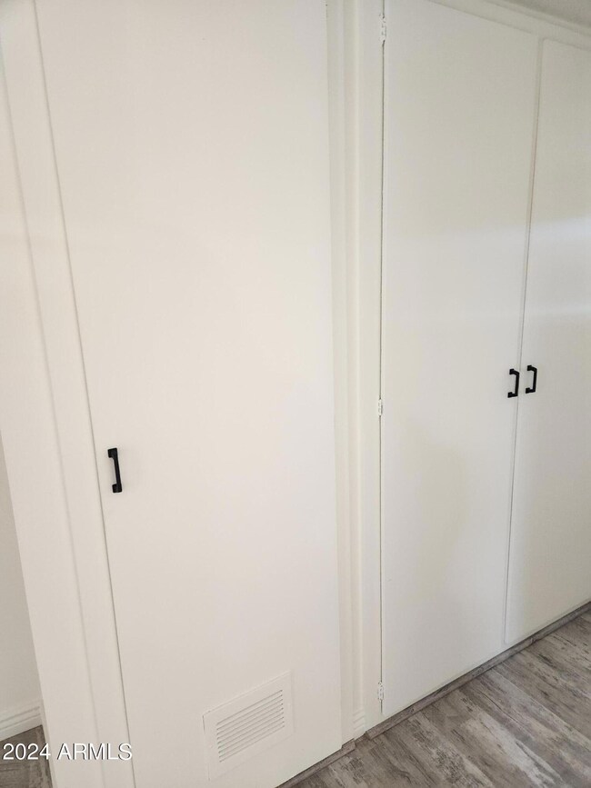 10830 W Canterbury linen closet