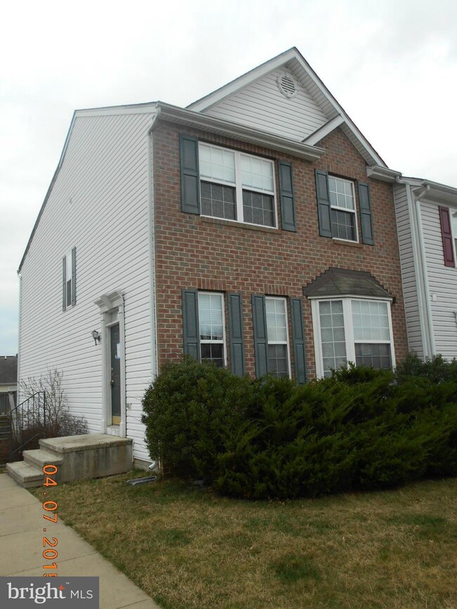 1173 Balsam Cir, Sykesville, MD 21784 - photo 2