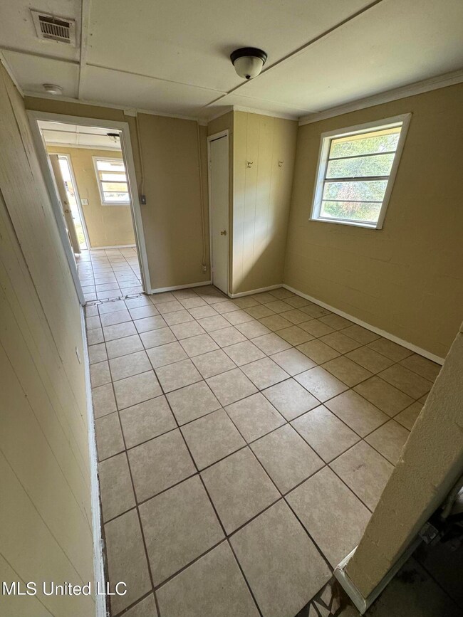 3718 Mayo St unit A, Moss Point, MS 39563 - photo 6