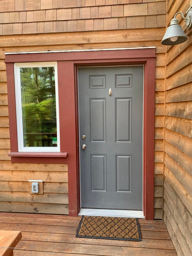 Exterior 5