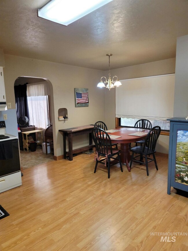 2740 Egurrola Ln, Homedale, ID 83628 - photo 7