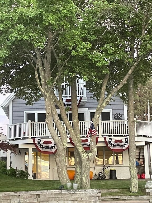 Carousel Image