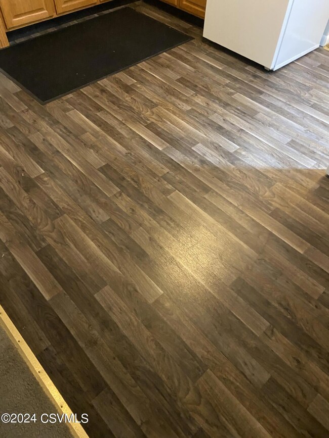 825 W Shamokin St, Trevorton, PA 17881 - photo 7