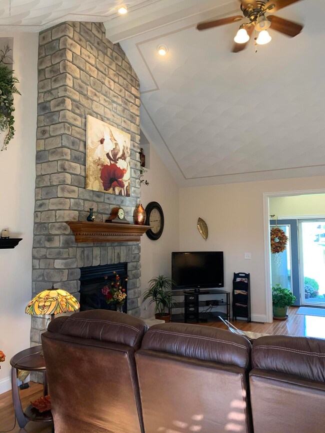 511 Woodland Pass, Mount Washington, KY 40047 - photo 4