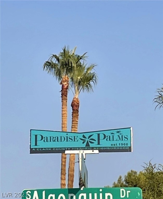 Paradise Palms historic mid-century modern communi