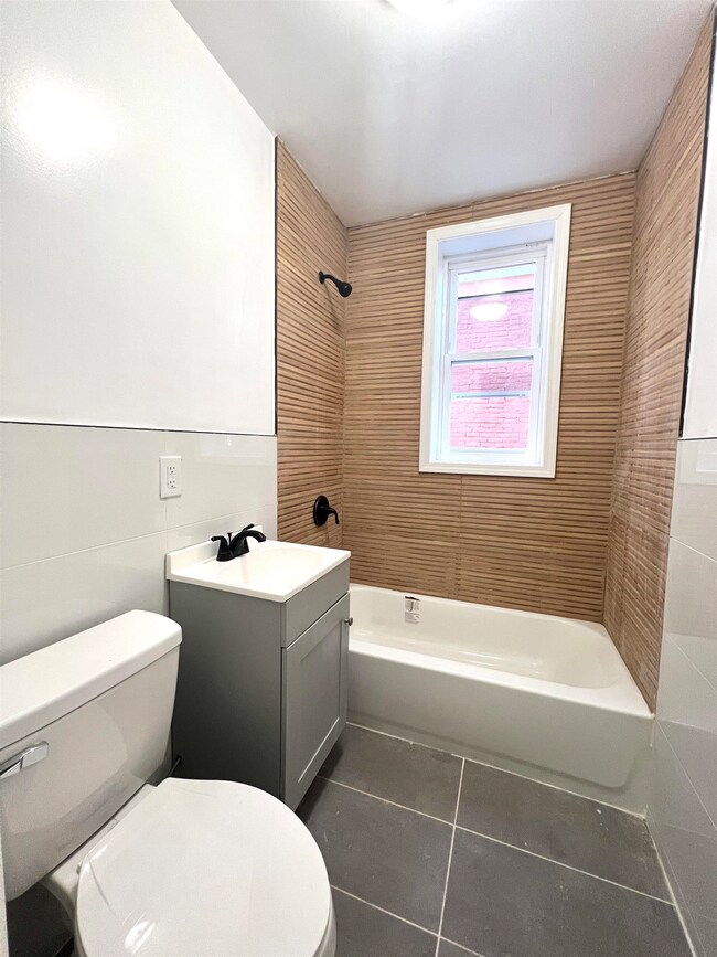 934 Pavonia Ave unit 4, Jersey City, NJ 07306 - photo 6