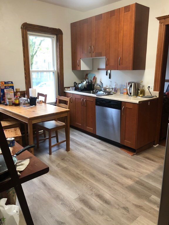 151 Elm St unit 1, Somerville, MA 02144 - photo 3