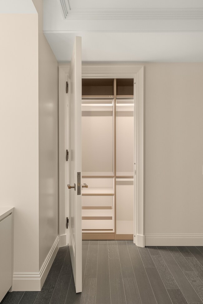 unlisted-address, New York City, NY 10022 - photo 7