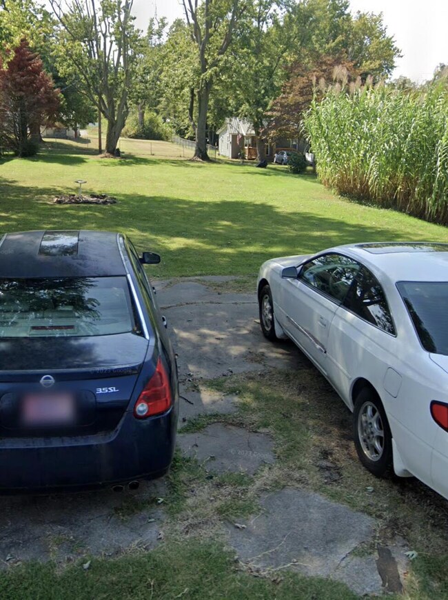 unlisted-address, Morganfield, KY 42437 - photo 3