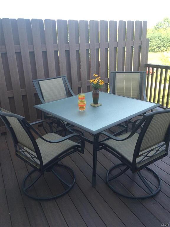 Brand New Trex Deck overlooking park