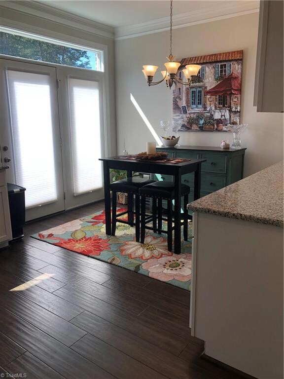 672 Stags Leap Ct, High Point, NC 27265 - photo 2