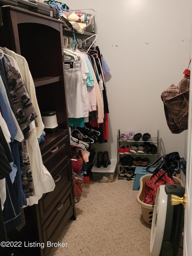 226 Park Ridge Dr, Mount Washington, KY 40047 - photo 7