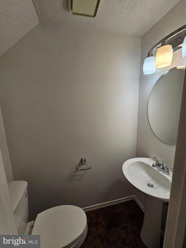 7347 Branchwood Terrace, Clinton, MD 20735 - photo 4