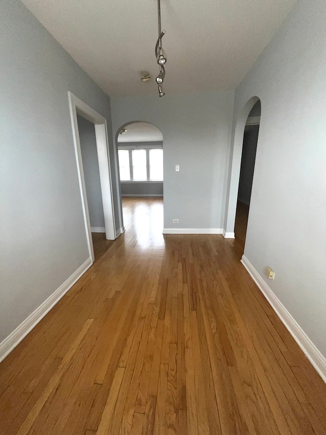 5852 W Higgins Ave unit 3B, Chicago, IL 60630 - photo 7